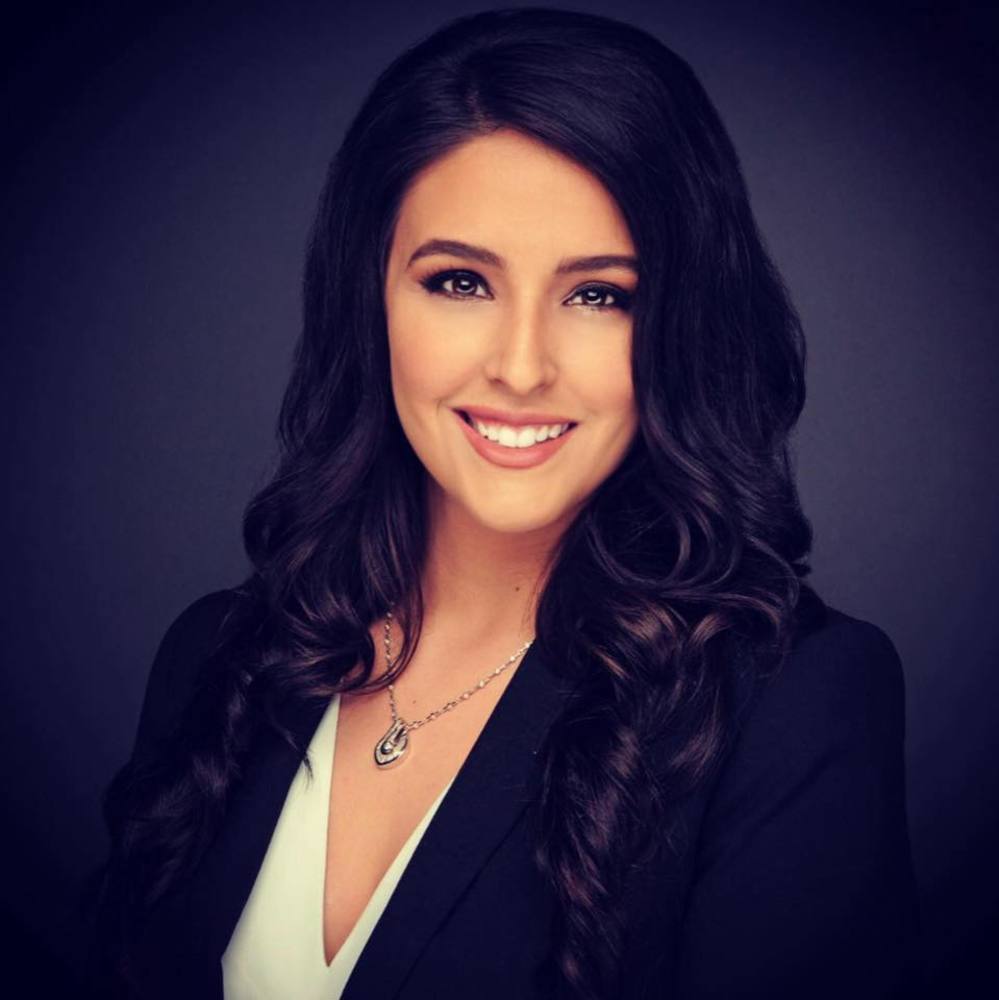 Meet your Posher, Christina